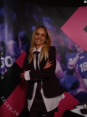 Katharina Kleinfeldt Nude Leaked Photo #11