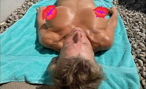 Katherine Marion Nude Leaked Photo #2