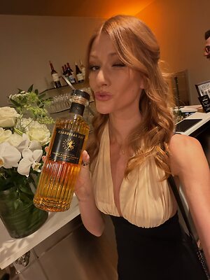Katherine McNamara leaked photo #38