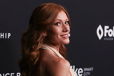 Katherine McNamara leaked photo #42