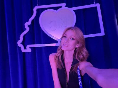 Katherine McNamara leaked photo #58