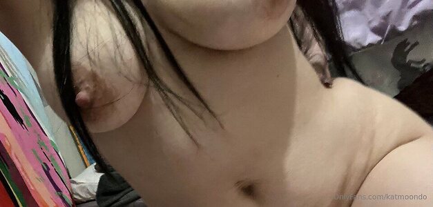 Katherine Monzon leaked photo #21