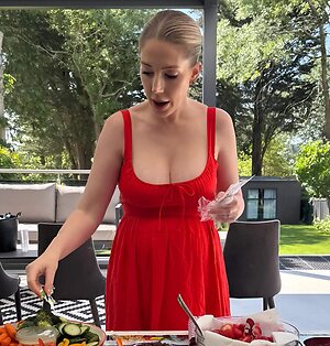 Katherine Ryan leaked photo #34