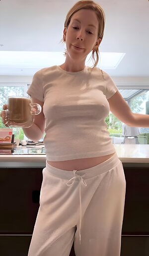 Katherine Ryan leaked photo #35