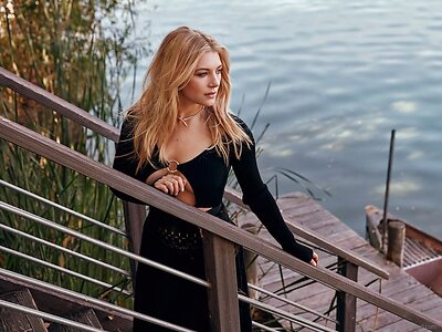 Katheryn Winnick leaked photo #34