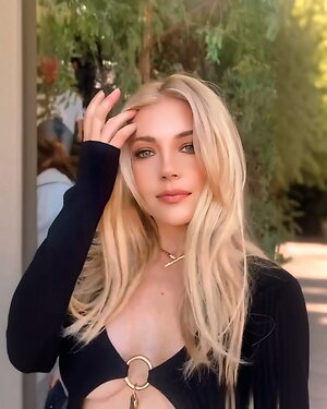 Katheryn Winnick leaked photo #105