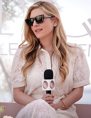 Katheryn Winnick leaked photo #156