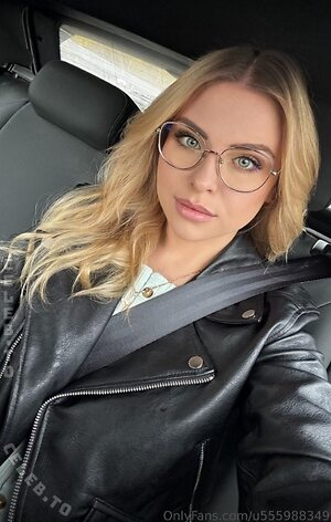 Kathi Nude Leaked Photo #3