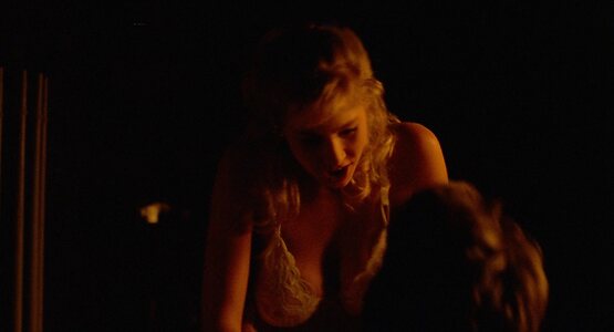 Kathleen Kinmont Nude Leaked Photo #16