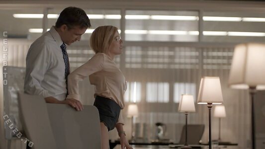 Kathleen Robertson Nude Leaked Photo #43