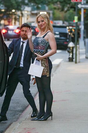 Kathryn Newton