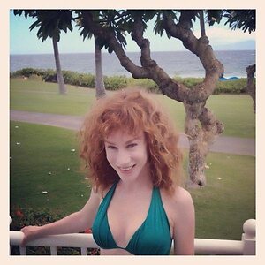 Kathy Griffin leaked photo #3