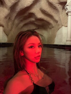Kathy Zheng leaked photo #30
