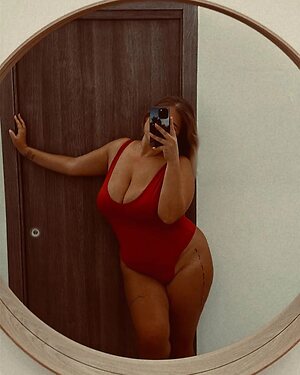 Katia C. leaked photo #20