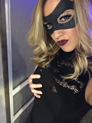 Katie Cassidy leaked photo #63