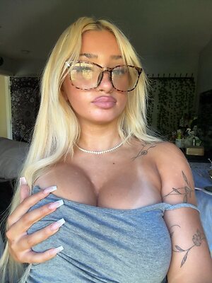 Katie morales leaked photo #21