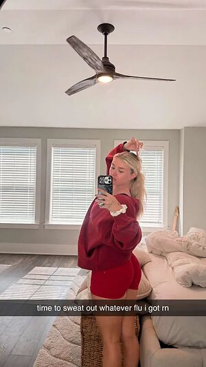 Katie Sigmond leaked photo #393
