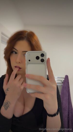 Katie Woolls leaked photo #40
