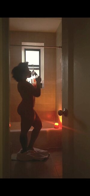 Katiejustbedoingshit leaked photo #2