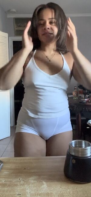 Katiejustbedoingshit leaked photo #16