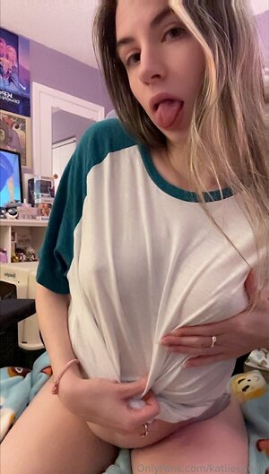 KatiieCandy leaked photo #2