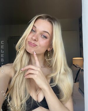 Kati.Ktr Nude Leaked Photo #10