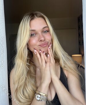 Kati.Ktr Nude Leaked Photo #13