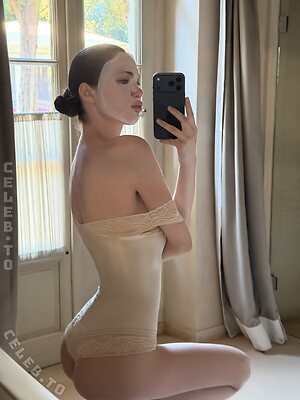 Katrin Korableva Nude Leaked Photo #30