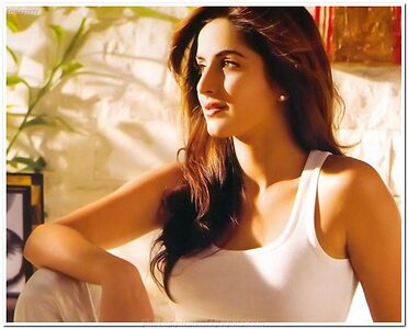 Katrina Kaif leaked photo #85