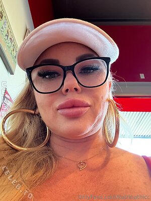 Katrina Thicc Nude Leaked Photo #28