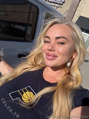 Katrina Thicc Nude Leaked Photo #46