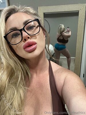 Katrina Thicc Nude Leaked Photo #160