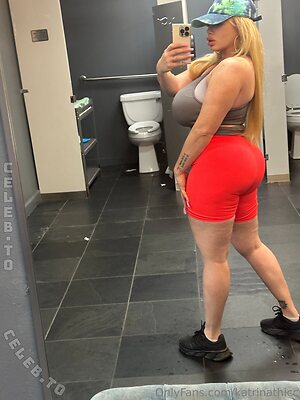Katrina Thicc Nude Leaked Photo #225