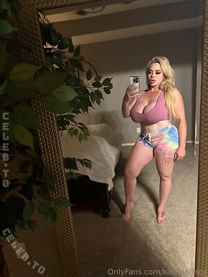 Katrina Thicc Nude Leaked Photo #240