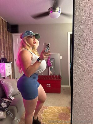 Katrina Thicc Nude Leaked Photo #245