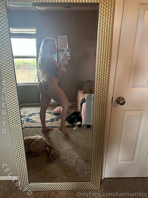 Katrina Thicc Nude Leaked Photo #246