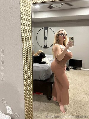 Katrina Thicc Nude Leaked Photo #251