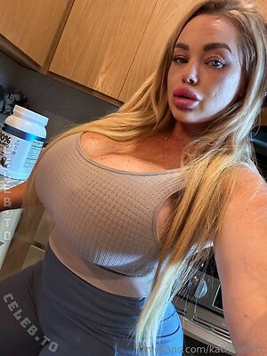 Katrina Thicc Nude Leaked Photo #271