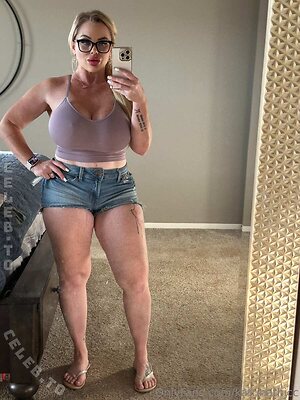 Katrina Thicc Nude Leaked Photo #281