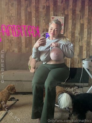 Katrina Thicc Nude Leaked Photo #320