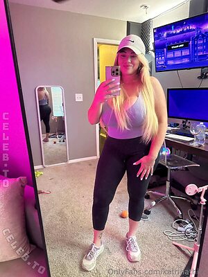 Katrina Thicc Nude Leaked Photo #332