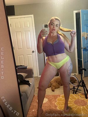 Katrina Thicc Nude Leaked Photo #383