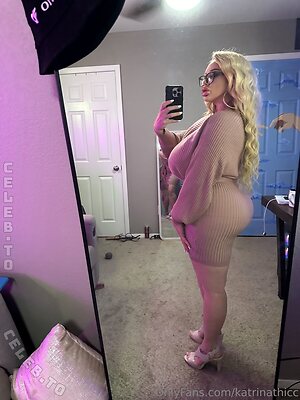 Katrina Thicc photo