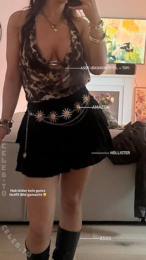 Katy Devlin Nude Leaked Photo #2