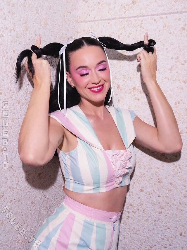 Katy Perry leaked photos