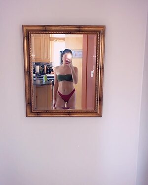 Kayla Samarian leaked photo #4