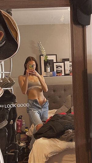 Kayla Samarian