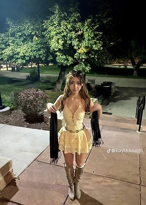 kayla.kiuchi leaked photo #4