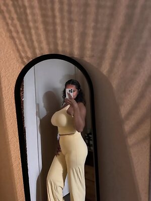 Kaylani Nude Leaked Photo #66