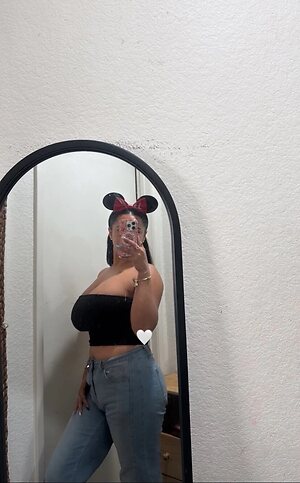 Kaylani Nude Leaked Photo #78